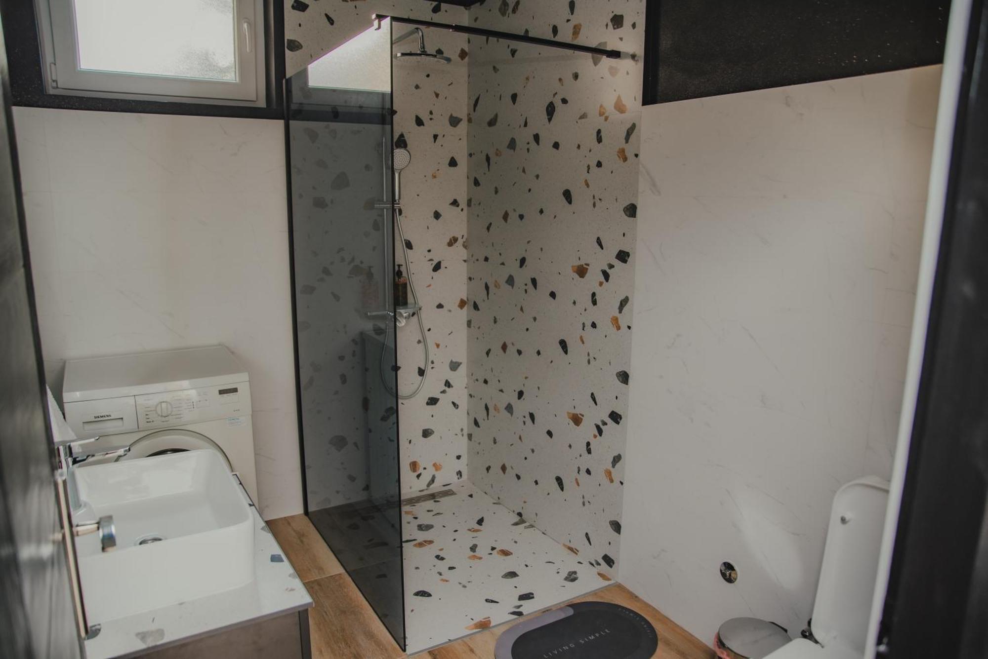 Jes Apartments Лесковац Экстерьер фото