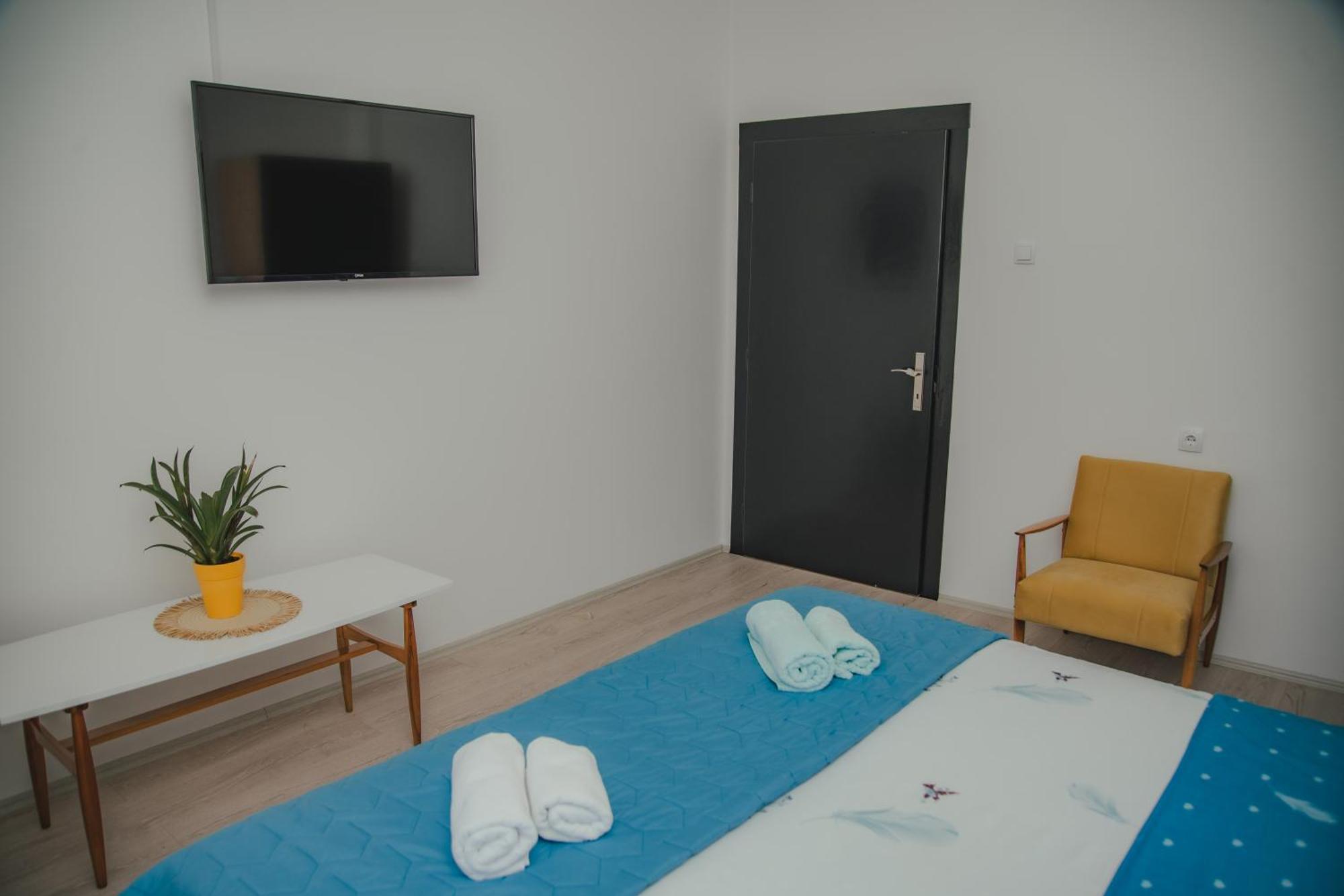 Jes Apartments Лесковац Экстерьер фото